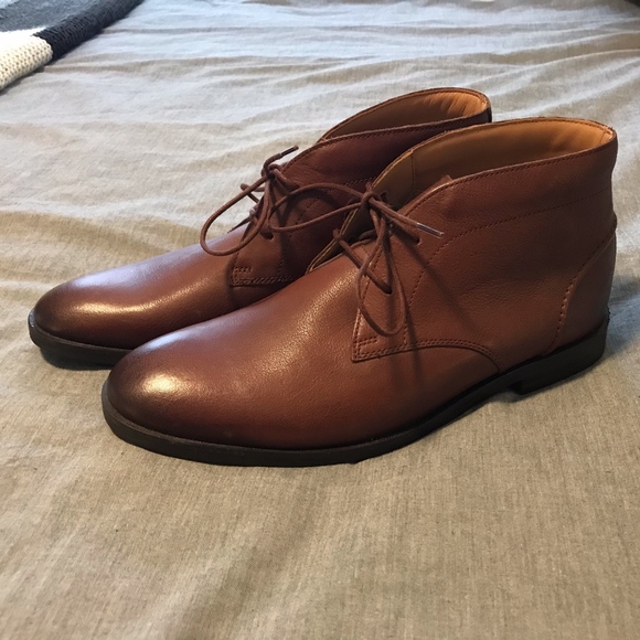 Clarks Men\'s 10 Glide Chukka British Tan Leather